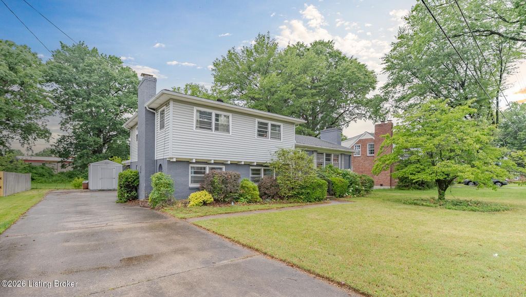 3618 Glencreek Ln, Louisville, KY 40218
