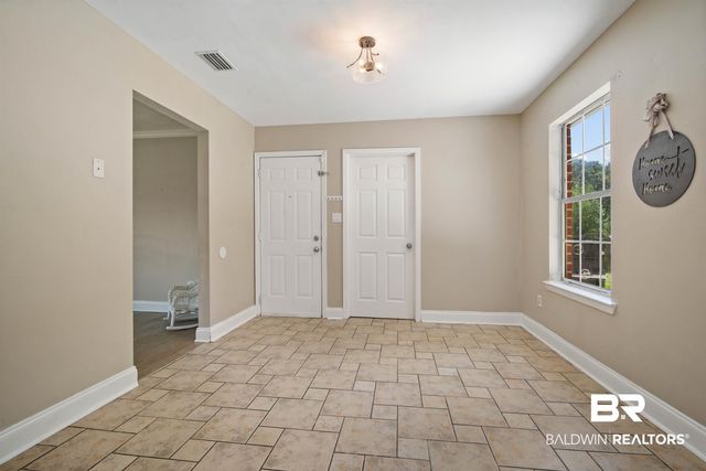 3410 Plantation Ct, Mobile, AL 36695