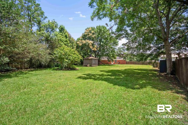 3410 Plantation Ct, Mobile, AL 36695