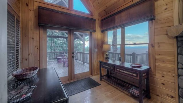 173 Sunrock Mountain Trail, Blue Ridge, GA 30513