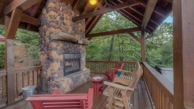 173 Sunrock Mountain Trail, Blue Ridge, GA 30513