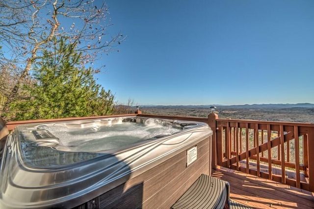 173 Sunrock Mountain Trail, Blue Ridge, GA 30513