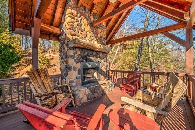 173 Sunrock Mountain Trail, Blue Ridge, GA 30513