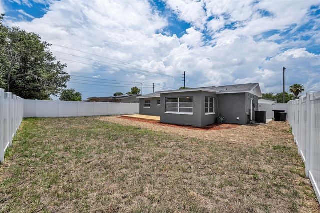 8053 DEDHAM DRIVE, Port Richey, FL 34668