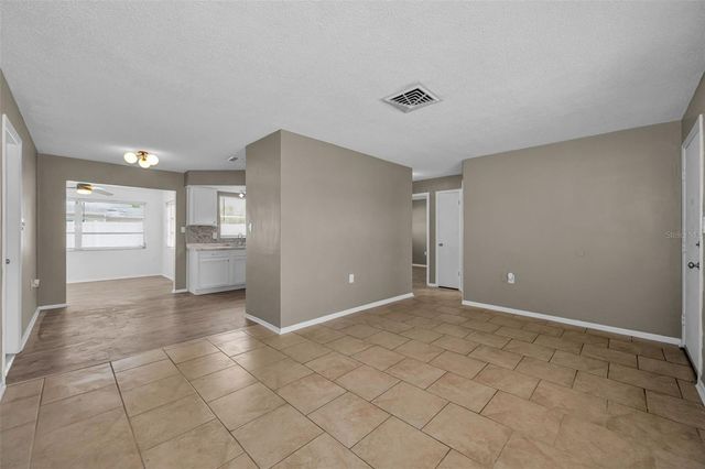 8053 DEDHAM DRIVE, Port Richey, FL 34668