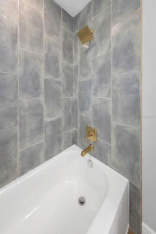 8315 N TEMPLE PLACE, Tampa, FL 33617