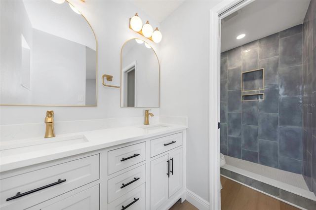 8315 N TEMPLE PLACE, Tampa, FL 33617