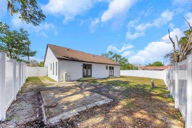 8315 N TEMPLE PLACE, Tampa, FL 33617