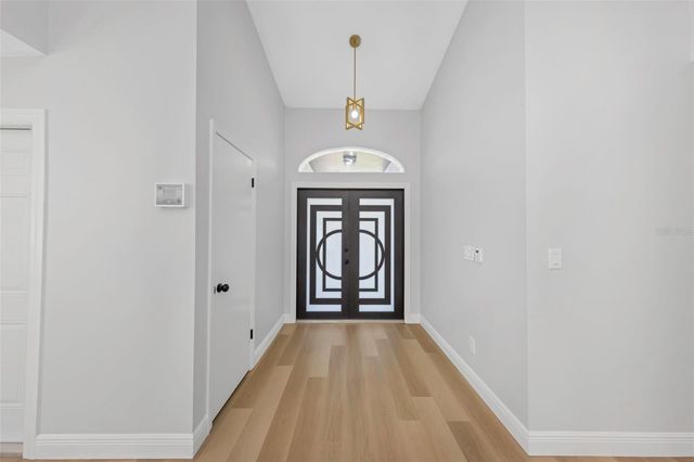 8315 N TEMPLE PLACE, Tampa, FL 33617