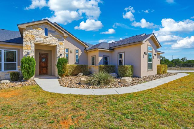 136 Vista View Pl, Spring Branch, TX 78070