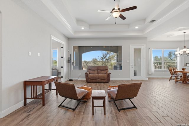 136 Vista View Pl, Spring Branch, TX 78070