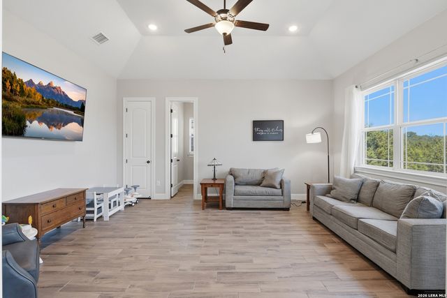 136 Vista View Pl, Spring Branch, TX 78070