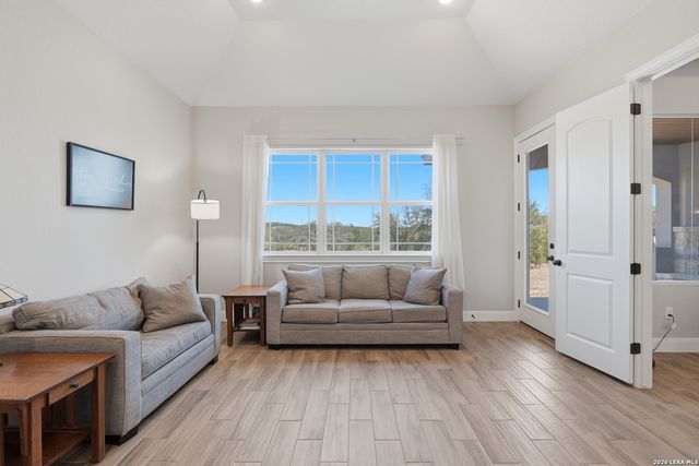 136 Vista View Pl, Spring Branch, TX 78070