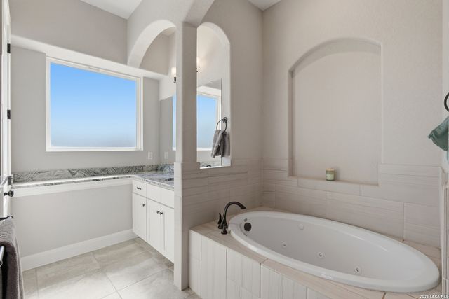 136 Vista View Pl, Spring Branch, TX 78070