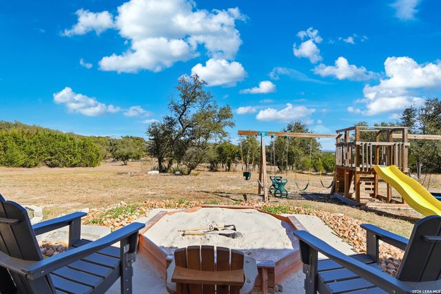 136 Vista View Pl, Spring Branch, TX 78070