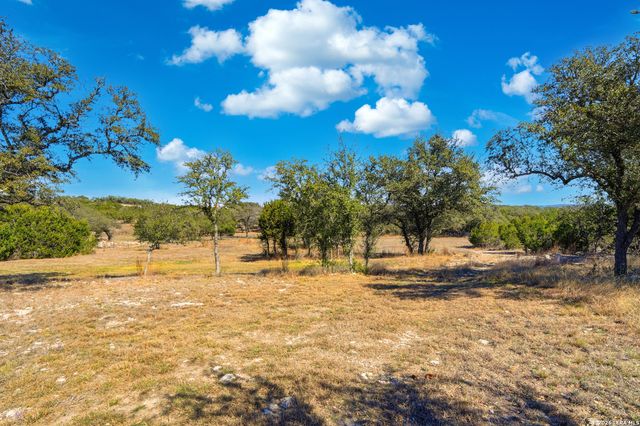 136 Vista View Pl, Spring Branch, TX 78070