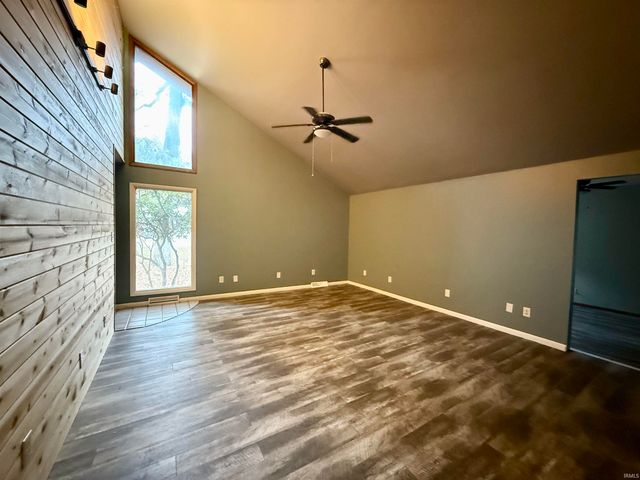 471 N 48 E, Winamac, IN 46996