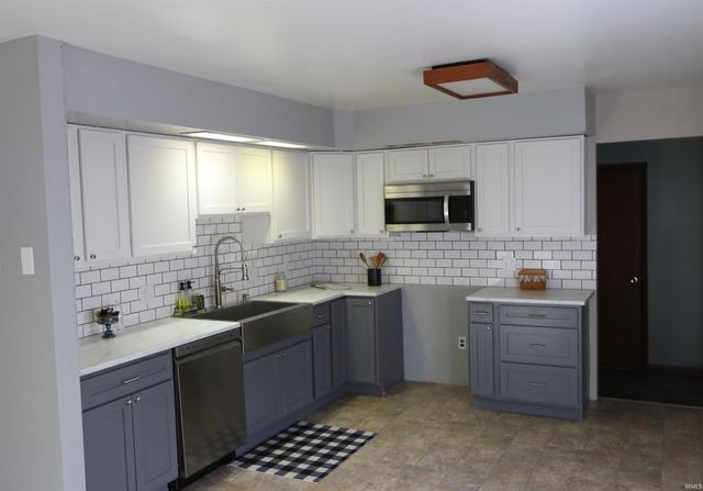 471 N 48 E, Winamac, IN 46996