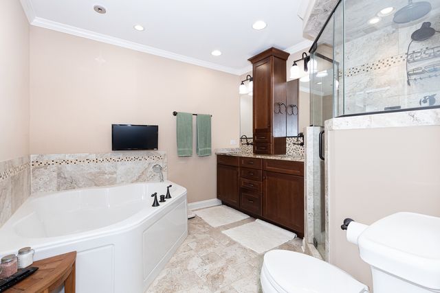 6116 W 94th Street, Oak Lawn, IL 60453