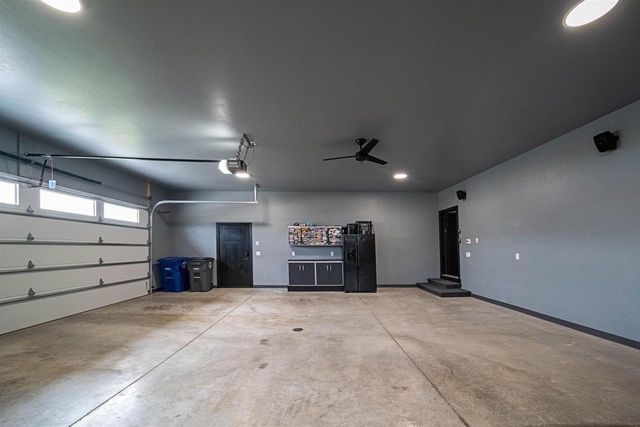 805 E EVERGREEN DRIVE, Kaukauna, WI 54130