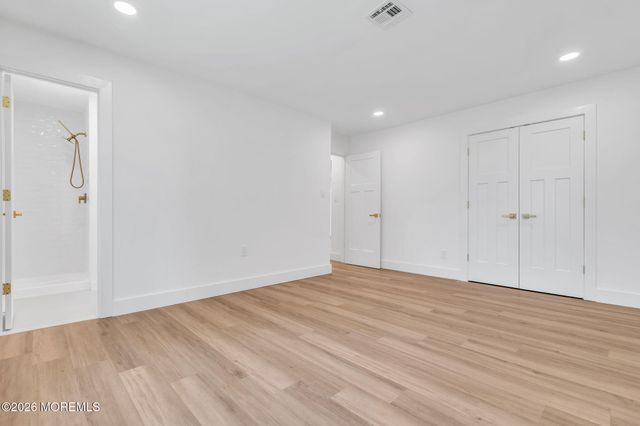17 Christiansted Street, Toms River, NJ 08757