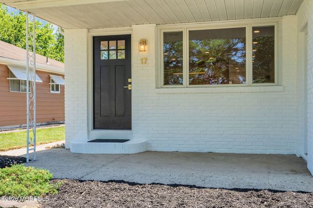 17 Christiansted Street, Toms River, NJ 08757