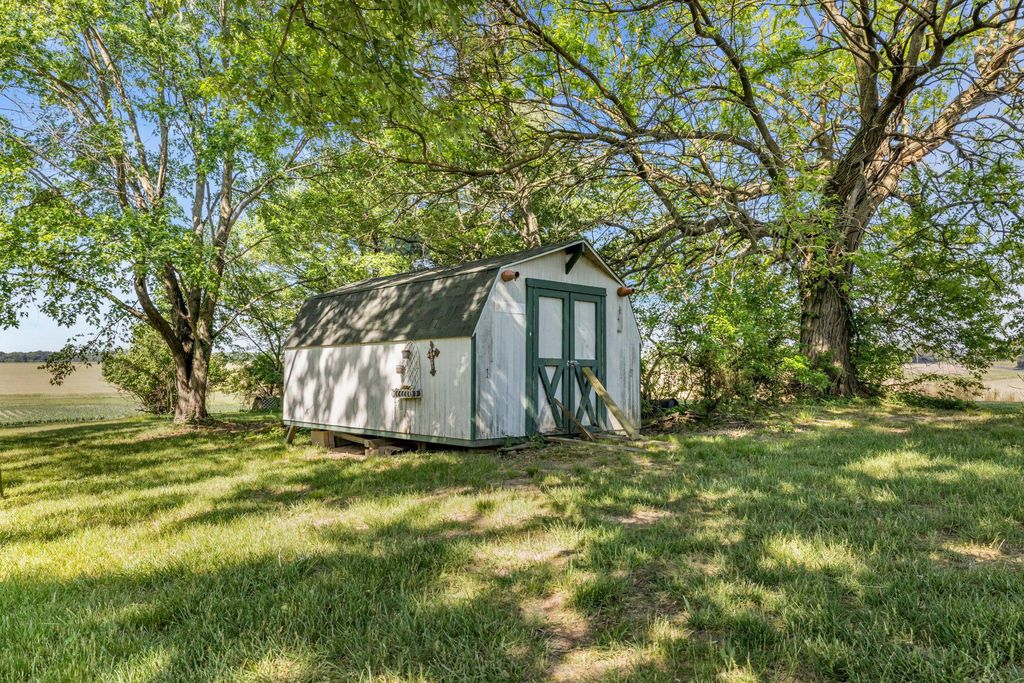 Image 11 of property listing at 24295 LANGFORD RD, Chestertown, MD 21620