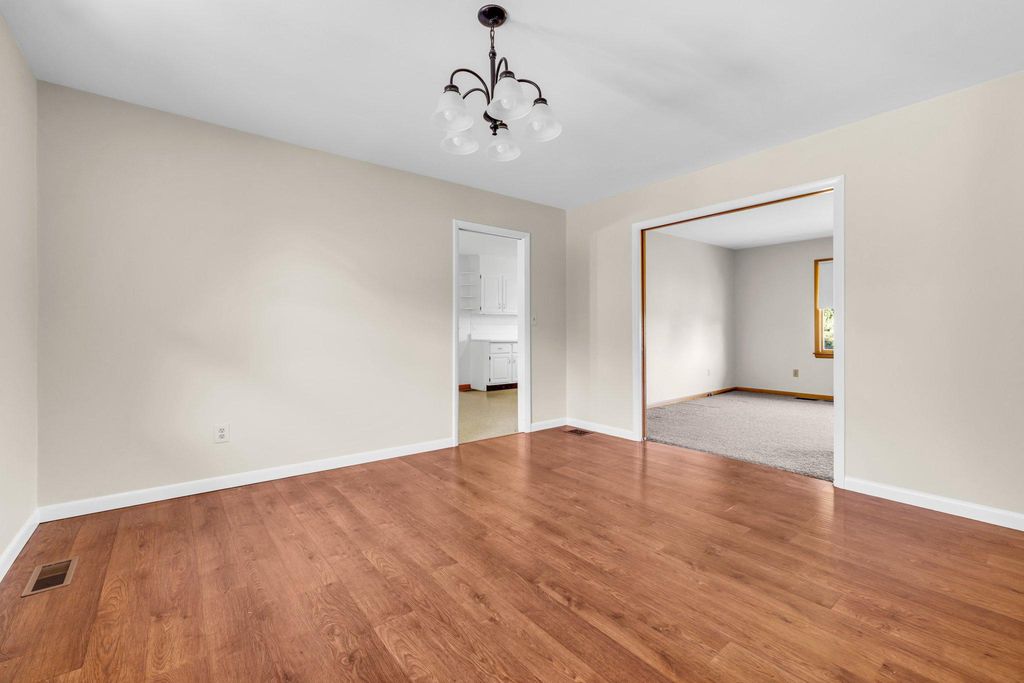 Image 27 of property listing at 24295 LANGFORD RD, Chestertown, MD 21620