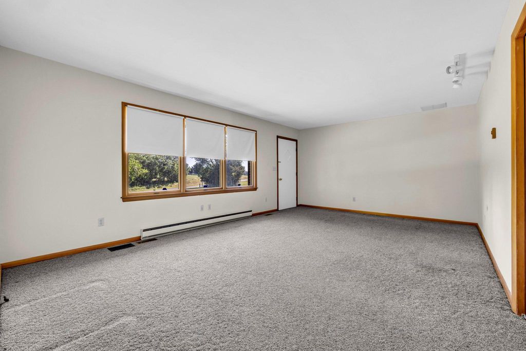 Image 28 of property listing at 24295 LANGFORD RD, Chestertown, MD 21620