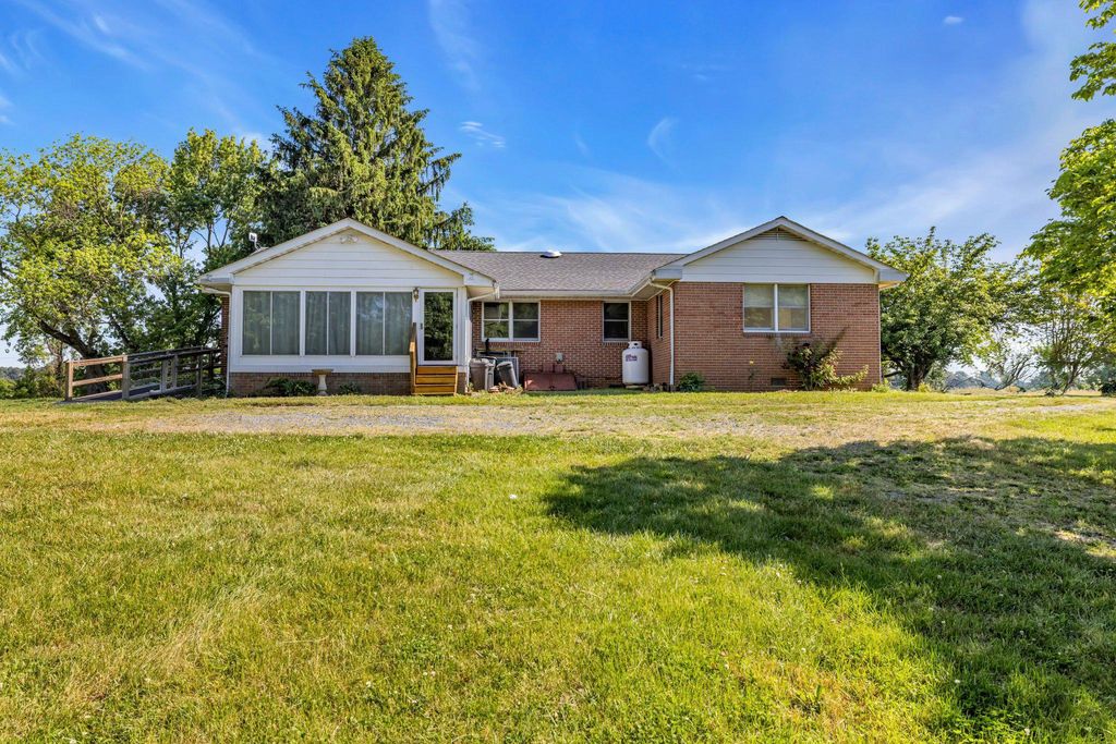 Image 8 of property listing at 24295 LANGFORD RD, Chestertown, MD 21620