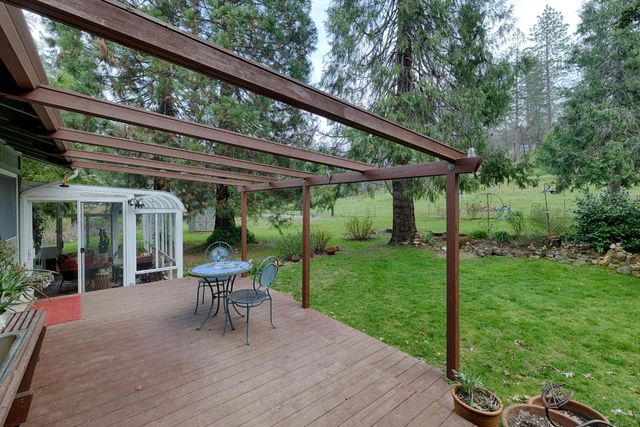 19520 Placer Hills Rd, Colfax, CA 95713
