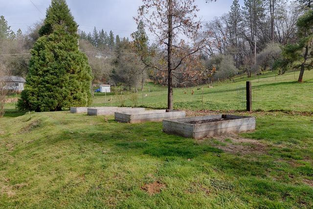 19520 Placer Hills Rd, Colfax, CA 95713