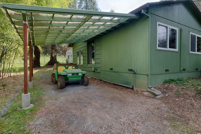 19520 Placer Hills Rd, Colfax, CA 95713