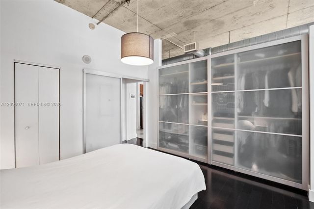 2001 Biscayne Boulevard 3405, Miami, FL 33137