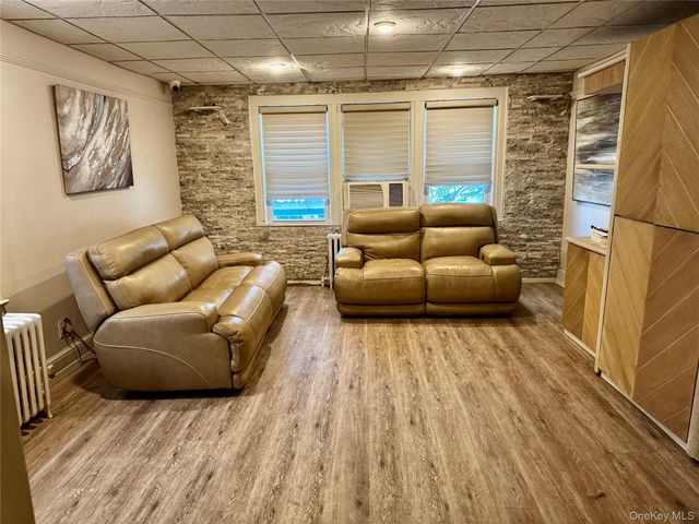3929 Merrick Road, Seaford, NY 11783