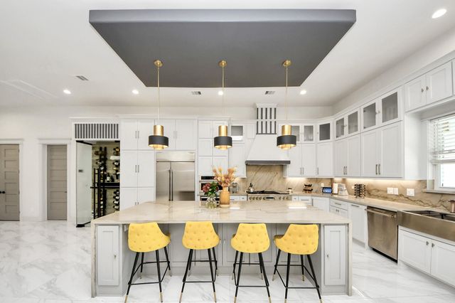 3520 Beauchamp Street, Houston, TX 77009