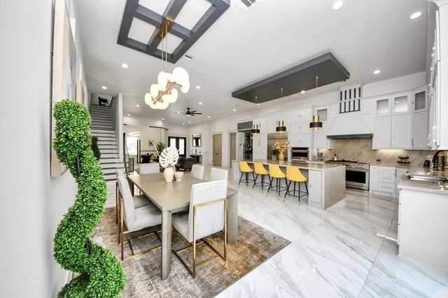 3520 Beauchamp Street, Houston, TX 77009