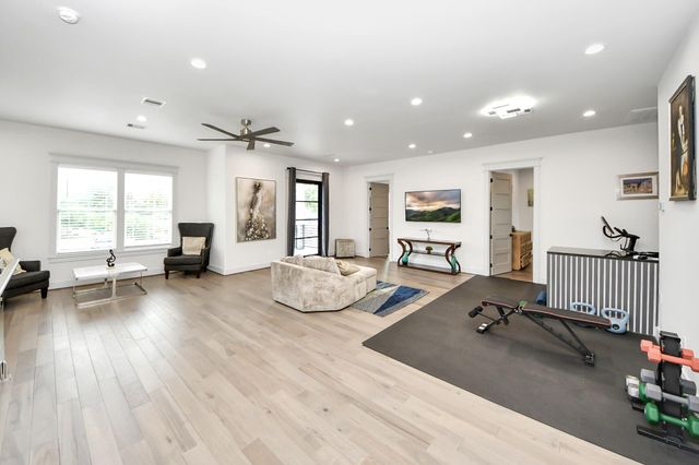 3520 Beauchamp Street, Houston, TX 77009