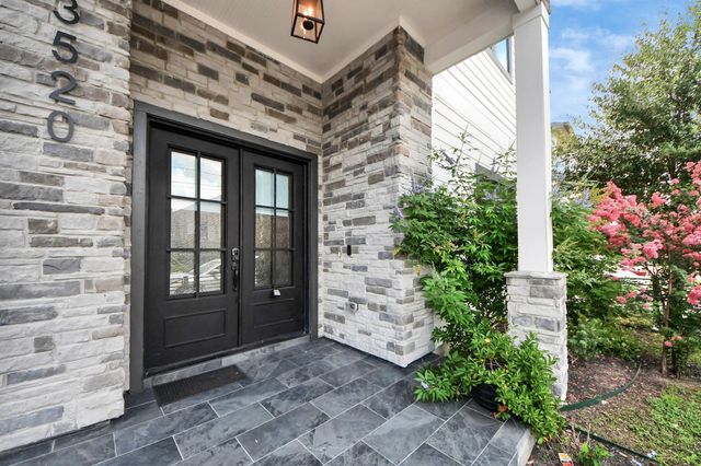 3520 Beauchamp Street, Houston, TX 77009