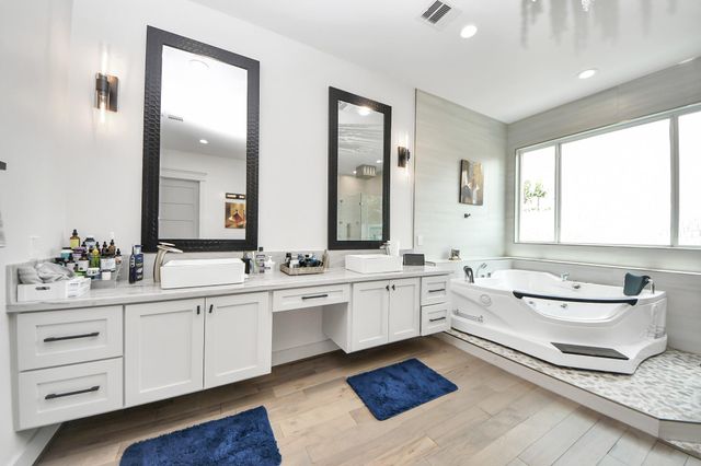 3520 Beauchamp Street, Houston, TX 77009