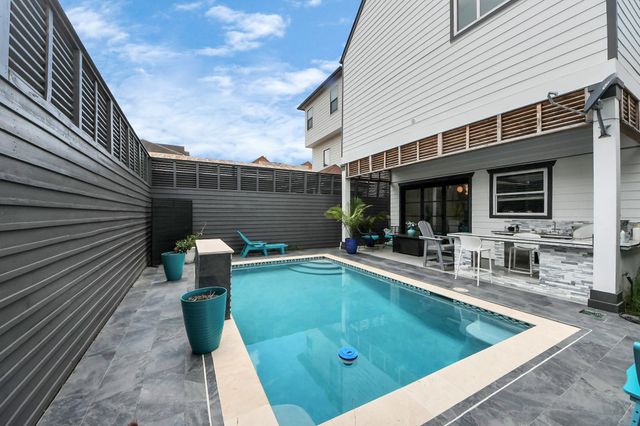 3520 Beauchamp Street, Houston, TX 77009