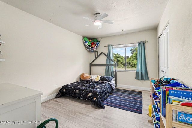 2140 Fallon Boulevard NE, Palm Bay, FL 32907