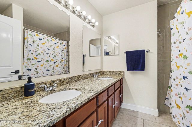 2140 Fallon Boulevard NE, Palm Bay, FL 32907