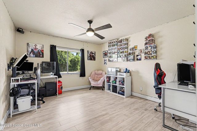 2140 Fallon Boulevard NE, Palm Bay, FL 32907