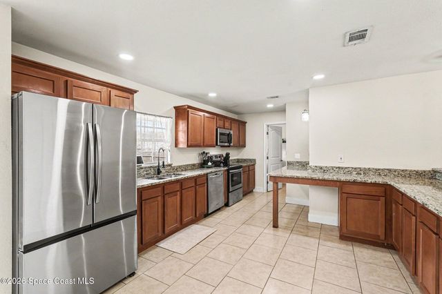 2140 Fallon Boulevard NE, Palm Bay, FL 32907