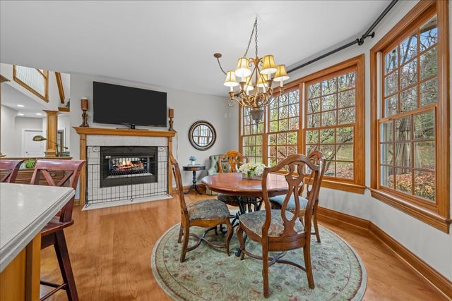 4N494 Hidden Oaks Road, St. Charles, IL 60175