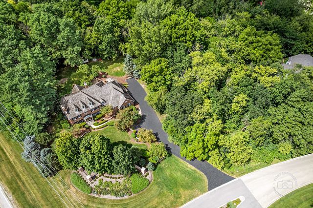 4N494 Hidden Oaks Road, St. Charles, IL 60175