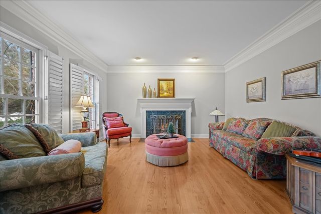 4N494 Hidden Oaks Road, St. Charles, IL 60175