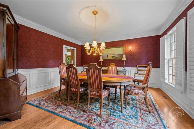 4N494 Hidden Oaks Road, St. Charles, IL 60175