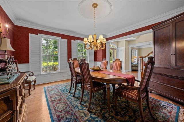 4N494 Hidden Oaks Road, St. Charles, IL 60175